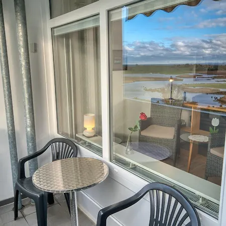 - Haus D, App 0d0803